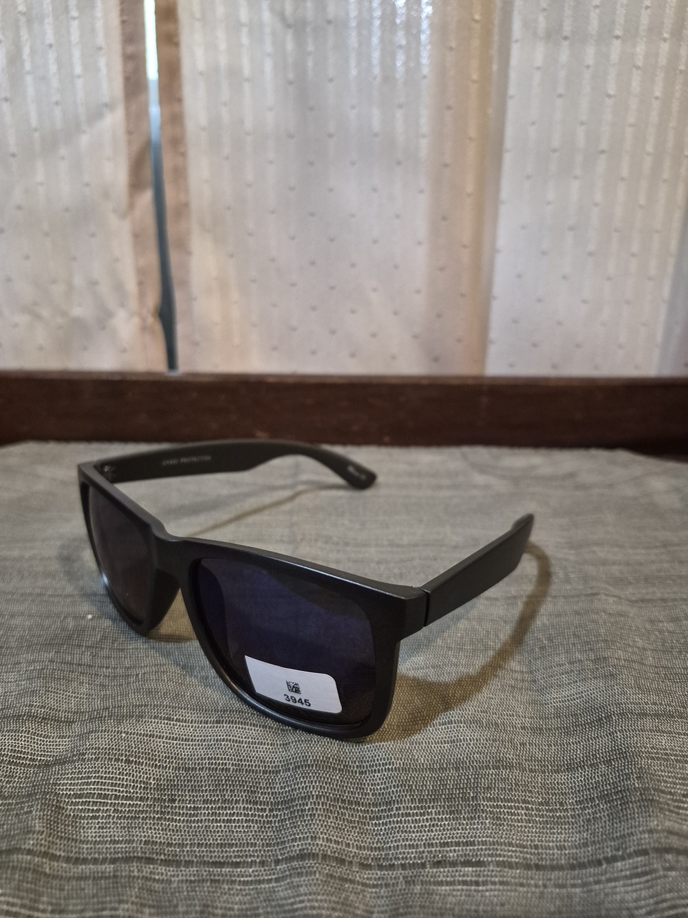 NWT Mens Matte Black Flat Top Wayfarer Sunglasses | Polarized Retro Square